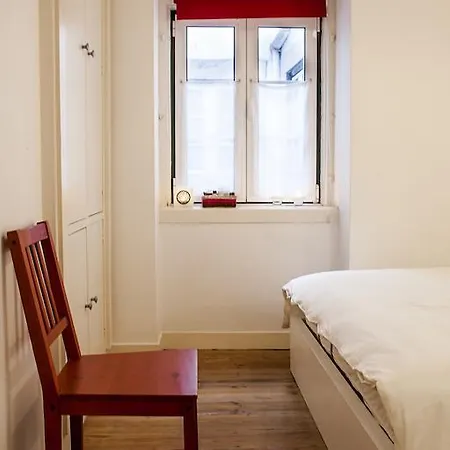 Alfama River Flat